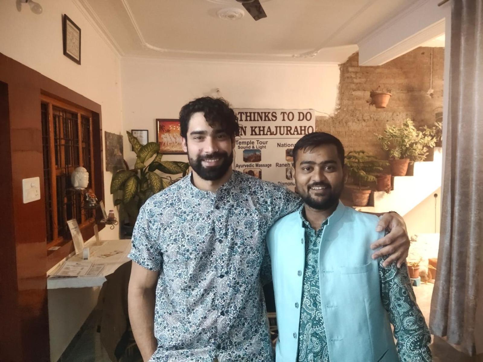 Khajuraho Glory Homestay Экстерьер фото